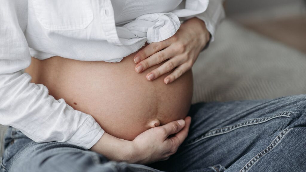 Vrouw met twee baarmoeders twee keer tegelijk zwanger
