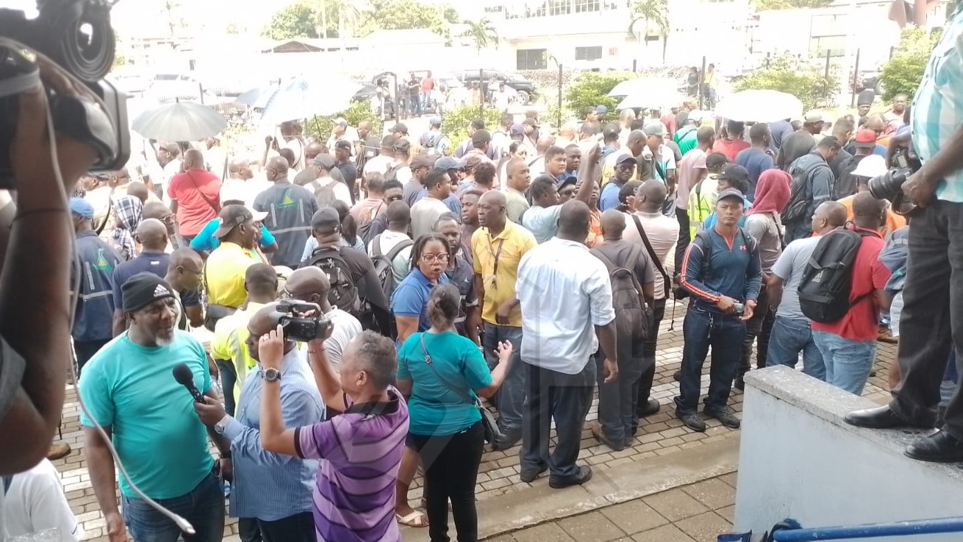 EBS employees demand resignation of entire management from Vice President – Suriname Herald